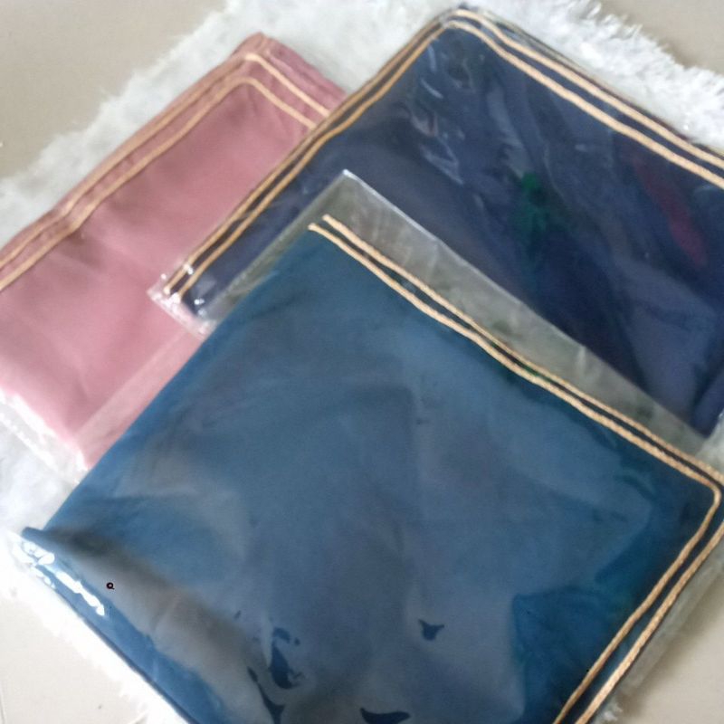 HIJAB SEGI EMPAT 95 x 100 cm PREMIUM IMPOR MEKKAH