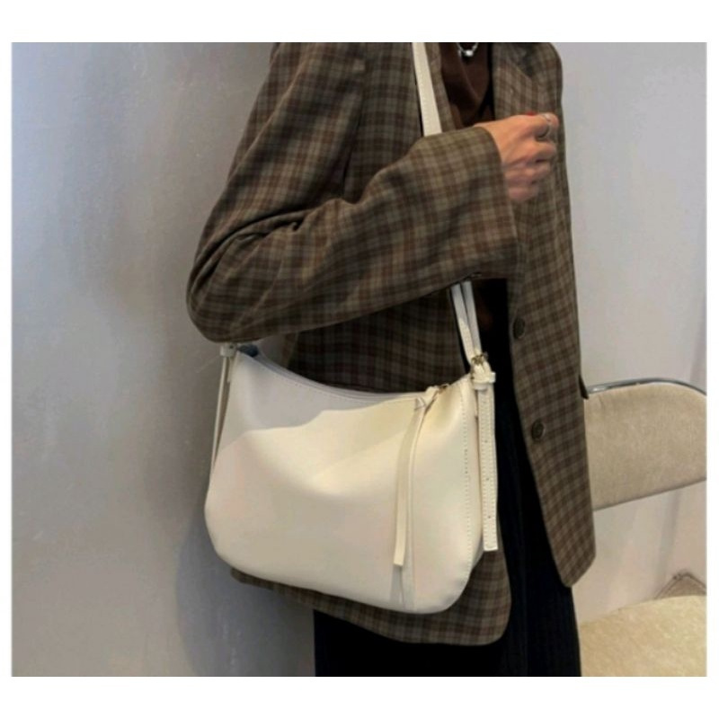 Tas selempang kulit asli - Tas hobo wanita