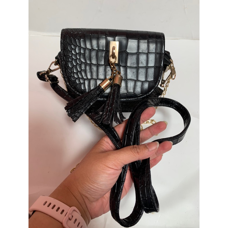 PRELOVED Mini Sling Bag Kulit