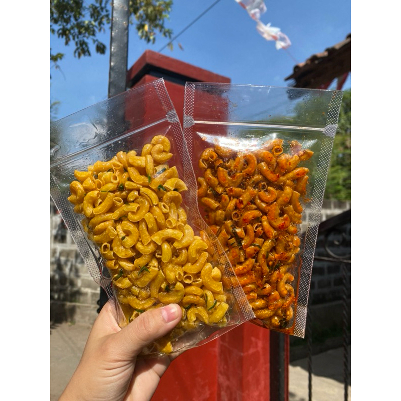 

MAKARONI HOT