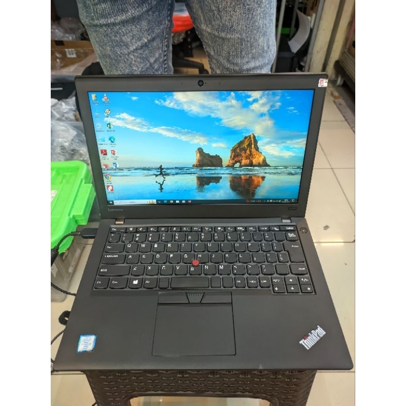 Lenovo thinkpad X270