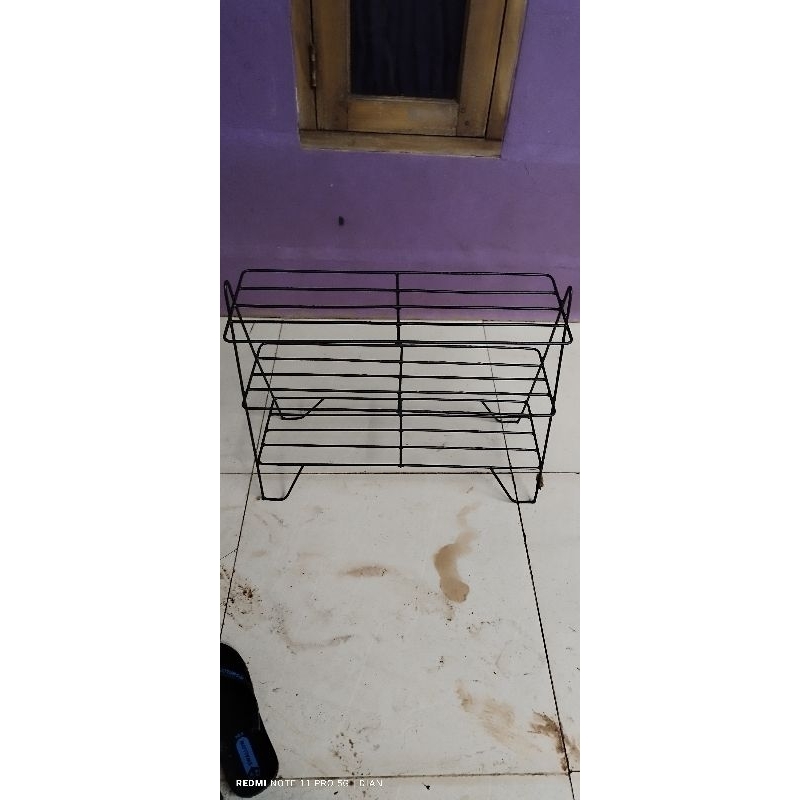 RAK SANDAL/RAK SANDAL  / RAK BESI/3 SUSUN