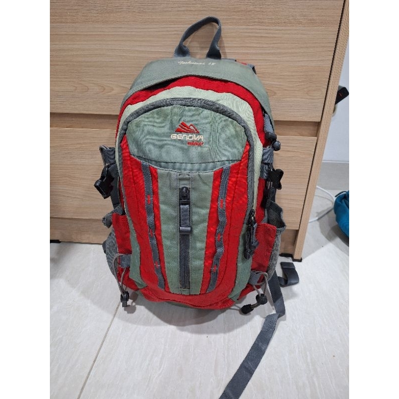 Preloved - Tas outdoor genova