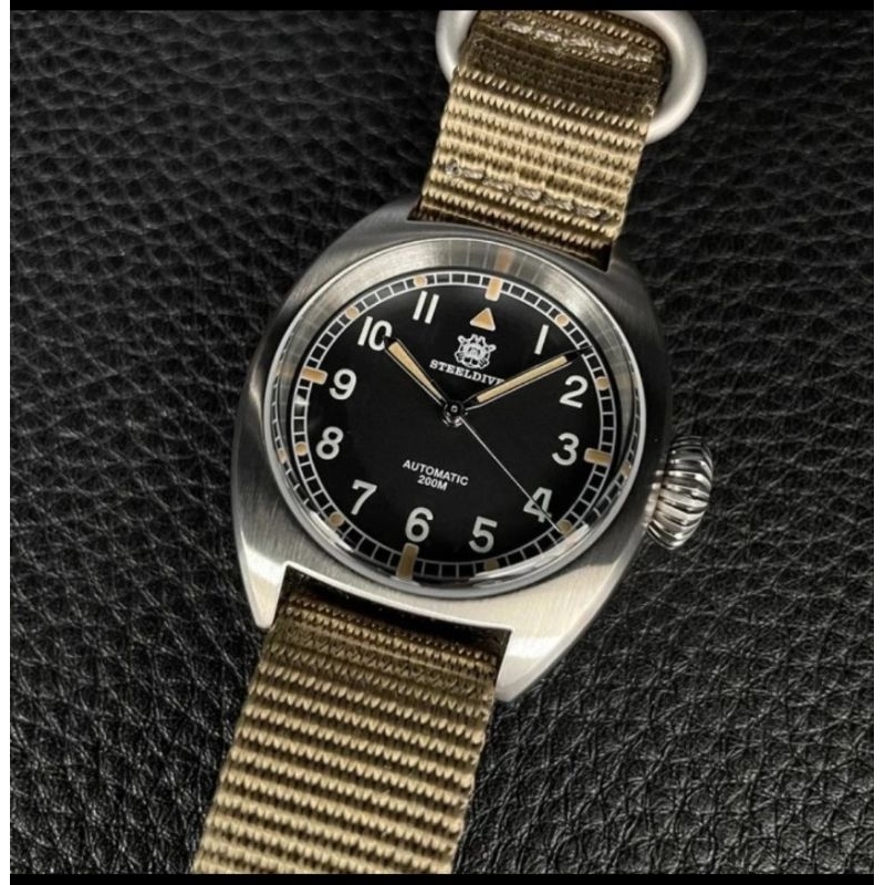 steeldive pilot watch steelflier SF1907