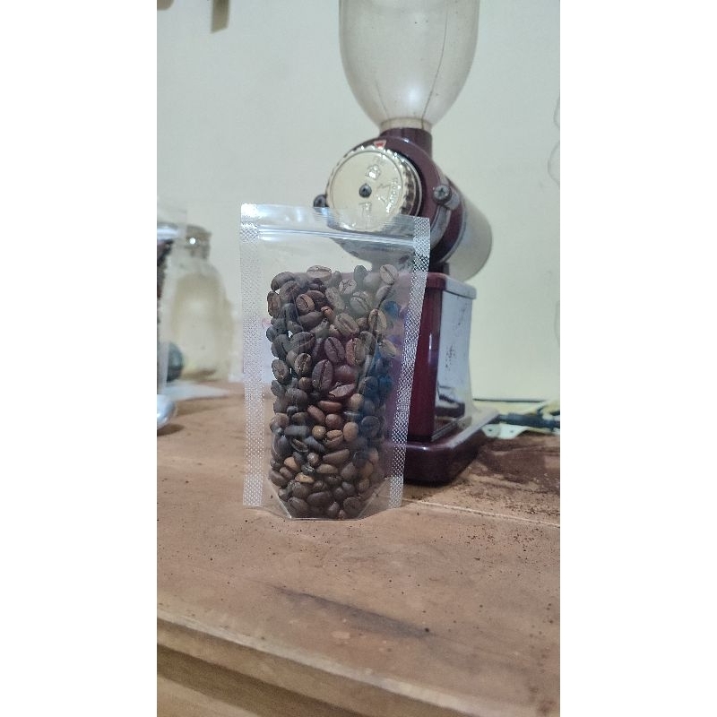 

Biji Kopi Sangrai Robusta 50gr