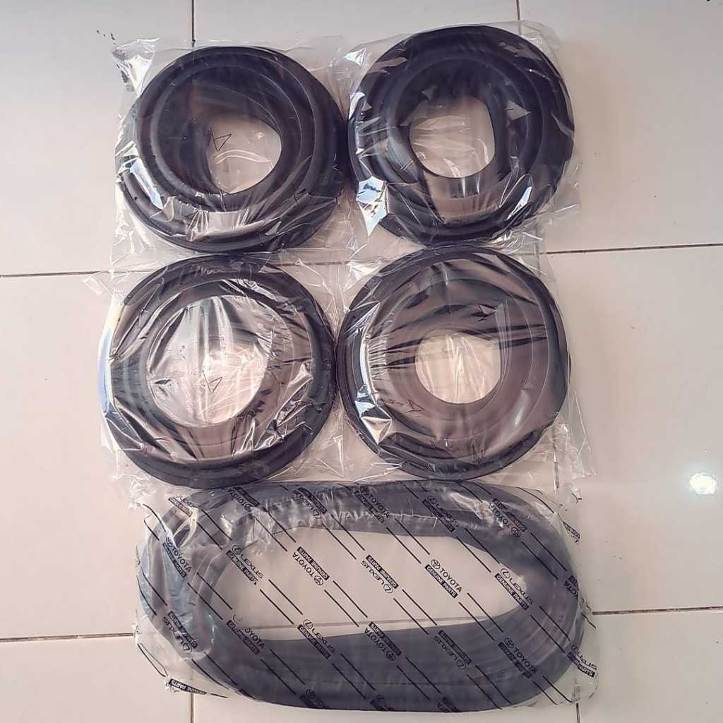 KARET BALON /PEREDAM PANAS/KARET BAGASI MOBIL AGYA