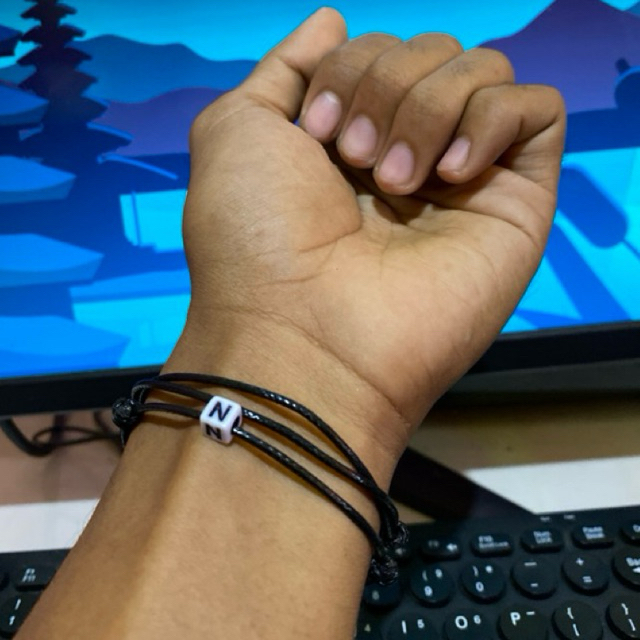 BISA COD ✓ Gelang couple pasangannama aesthetic inisial huruf , medan