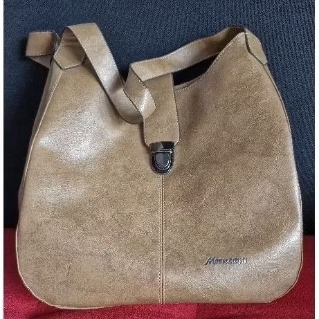 Tas Jinjing Totebag Arkadewi Moonzaya Pre❤️