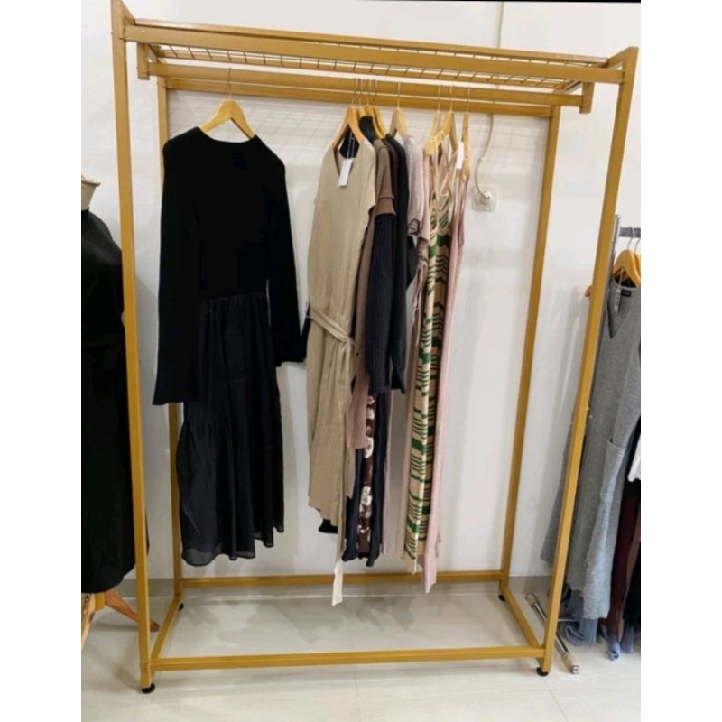Gawang baju dress / gawang baju pengantin /stanhanger  display gawang Alim Sweet A(1) | display gawa