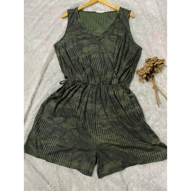 PL Jumpsuit Pendek Import Rajut
