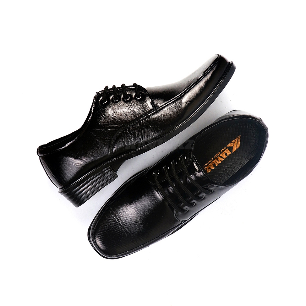 KAVILAZ True Style Yourself Sepatu Pantofel Hitam Pria Formal Kantor Leather Swedian Kode Z1