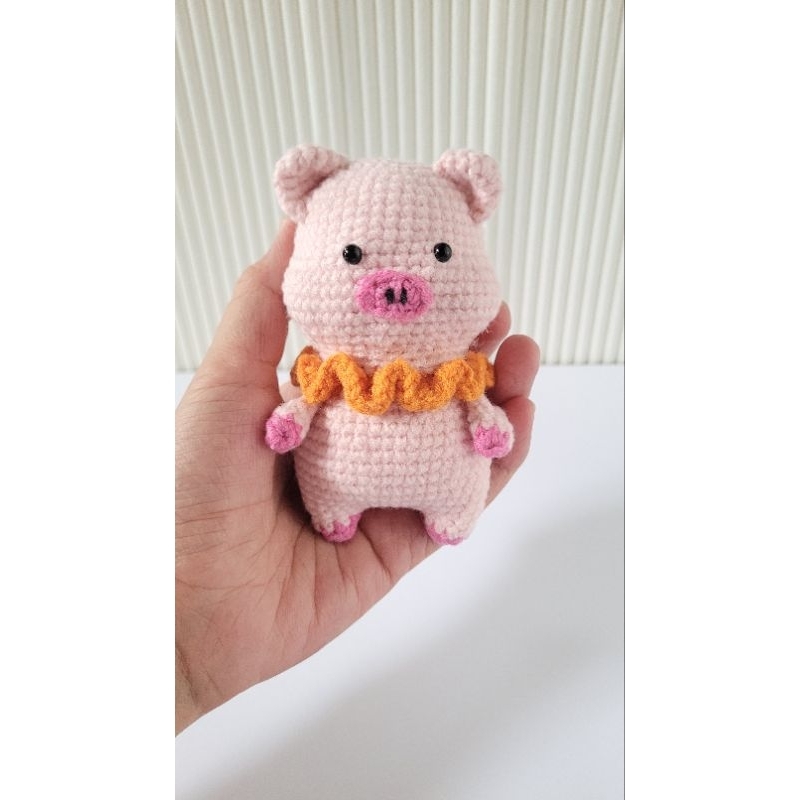 Boneka rajut oink oink piggy/ pig/ gantungan kunci rajut