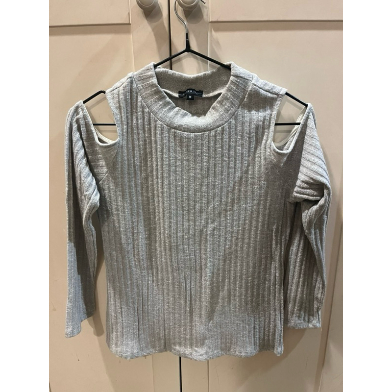 Cloth Inc Preloved - kaos sabrina