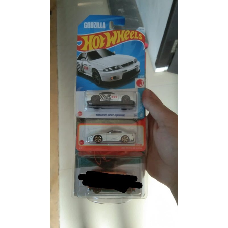 Paketan Mbx supra Mk5 dan hotwheels R33