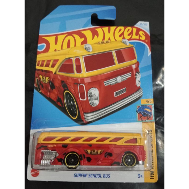HOT WHEELS SURFIN' SCHOOL BUS MERAH KUNING