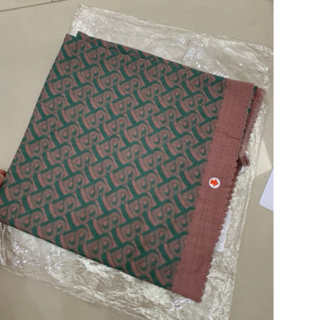 Warehouse sale buttonscarves Bimu Guava As is