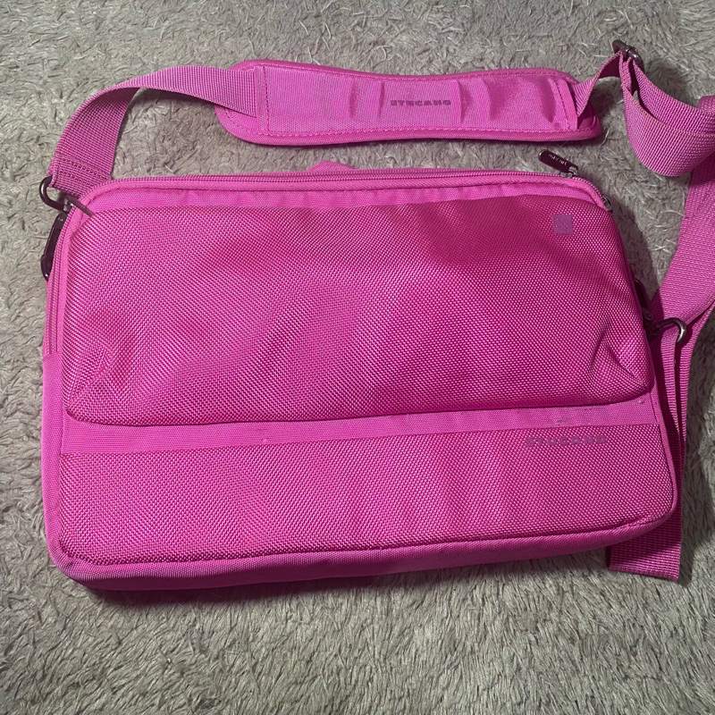 Tas Macbook 14Inch merk stucano ori ibox