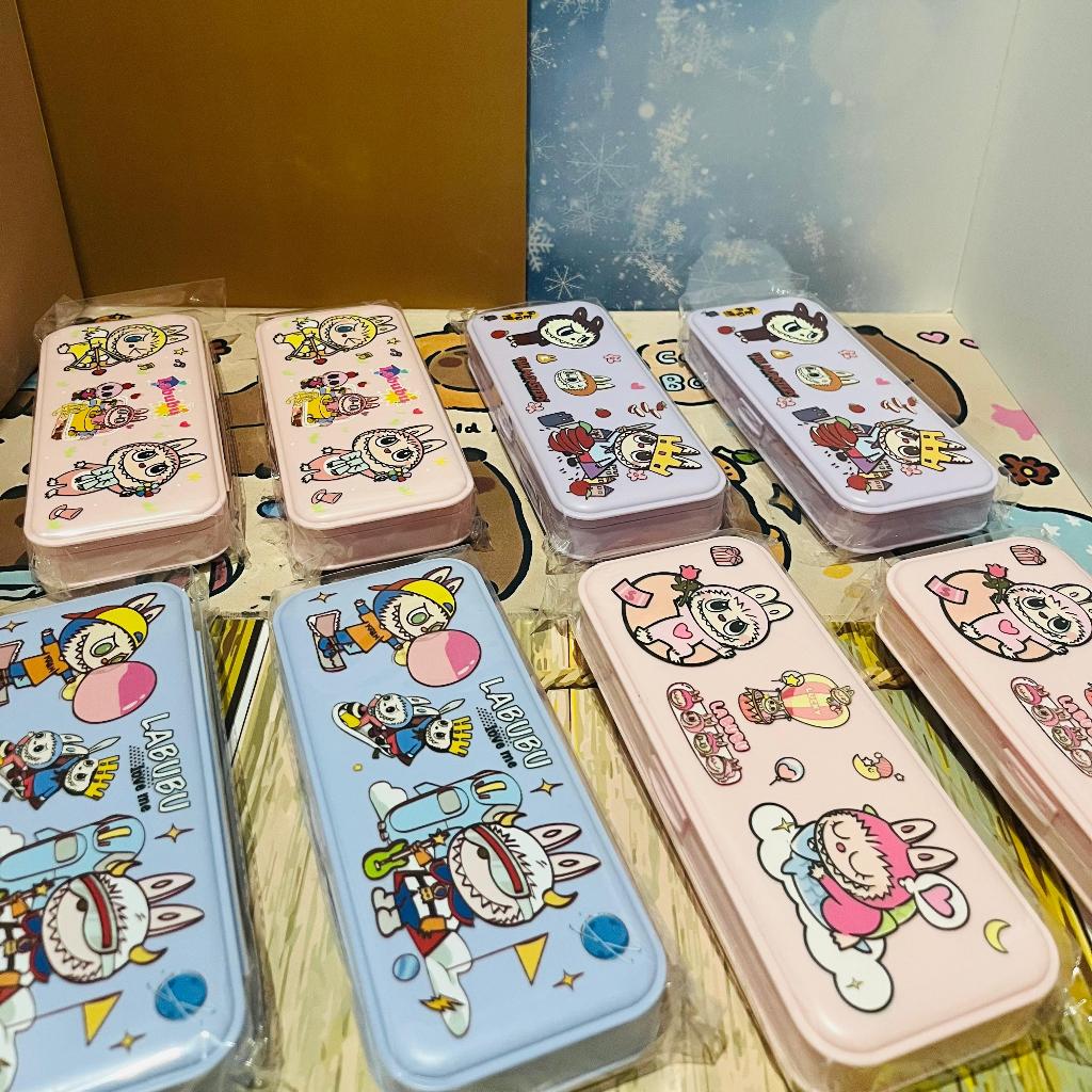 

(Kakabicam) Kotak Pensil Labubu Characters (Seri 3)