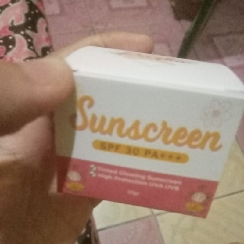 tinted sunscreen spf 30 PA+++