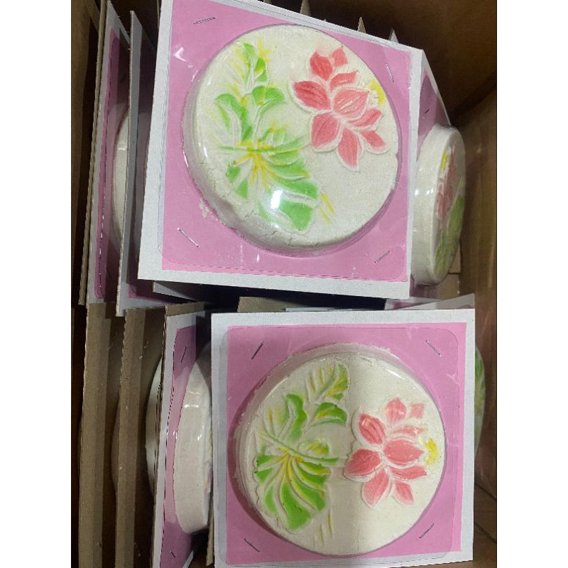 

kue putu polos kecil, sedang rapuh & enak