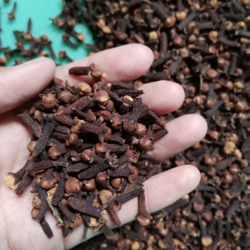 

CENGKEH KERING UTUH / CLOVE 100 gram SIAP PAKAI