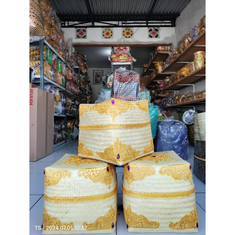 Keben kulit bambu lukis prada gold size 25cm