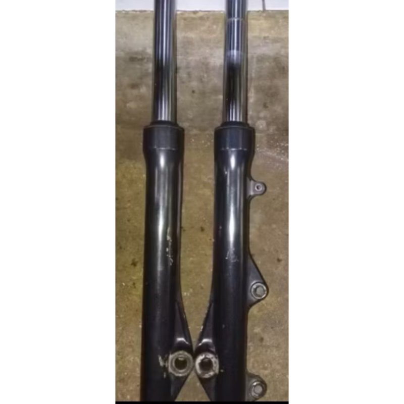 shock depan Honda Vario 110,Vario techno 110,beat,Scoopy,beat fi.barang second lepasan motor origina