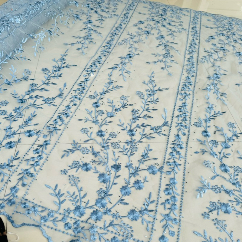 Kain tulle bordir bunga senada motif kotak denim dan burgundy (harga persetengah meter)