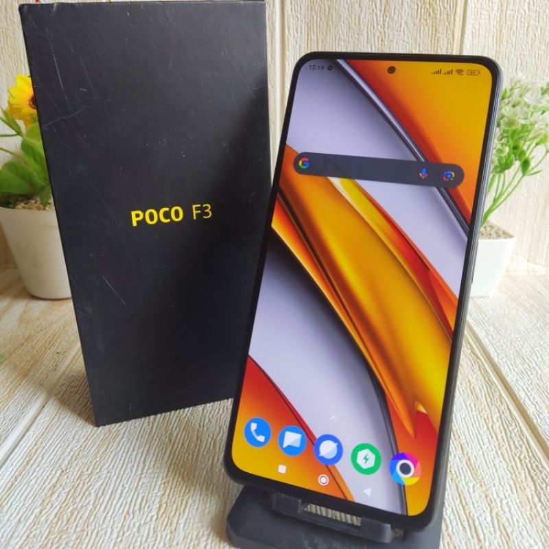 Poco F3  Ram 8/256 GB Ex Original Garansi Resmi TAM Mulus Bening No Minus