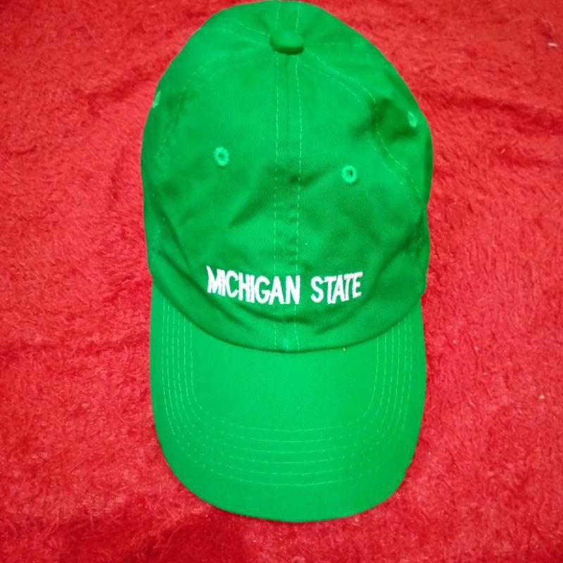 simple cap topi Michigan state