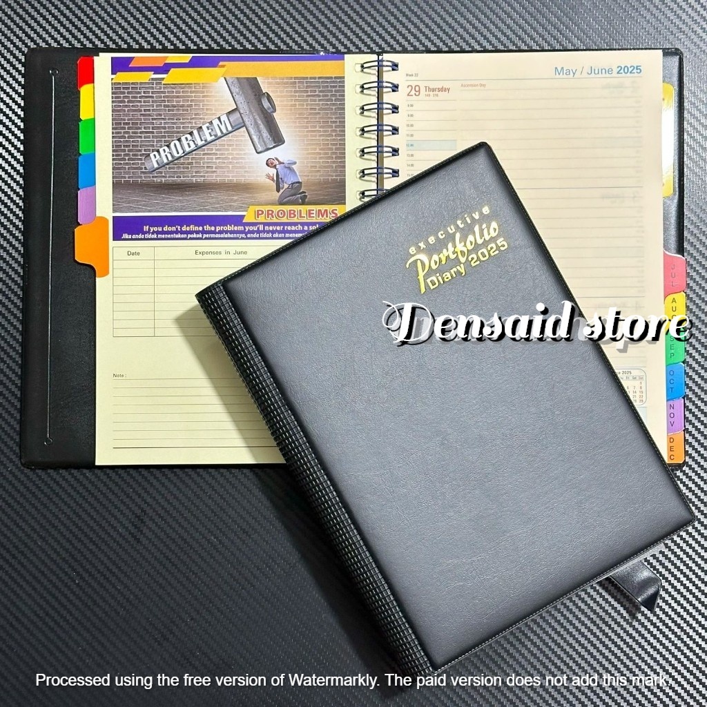 

Buku Agenda Executive Portfolio Diary Tahun 2025 free Pen Hapus Karakter Lucu