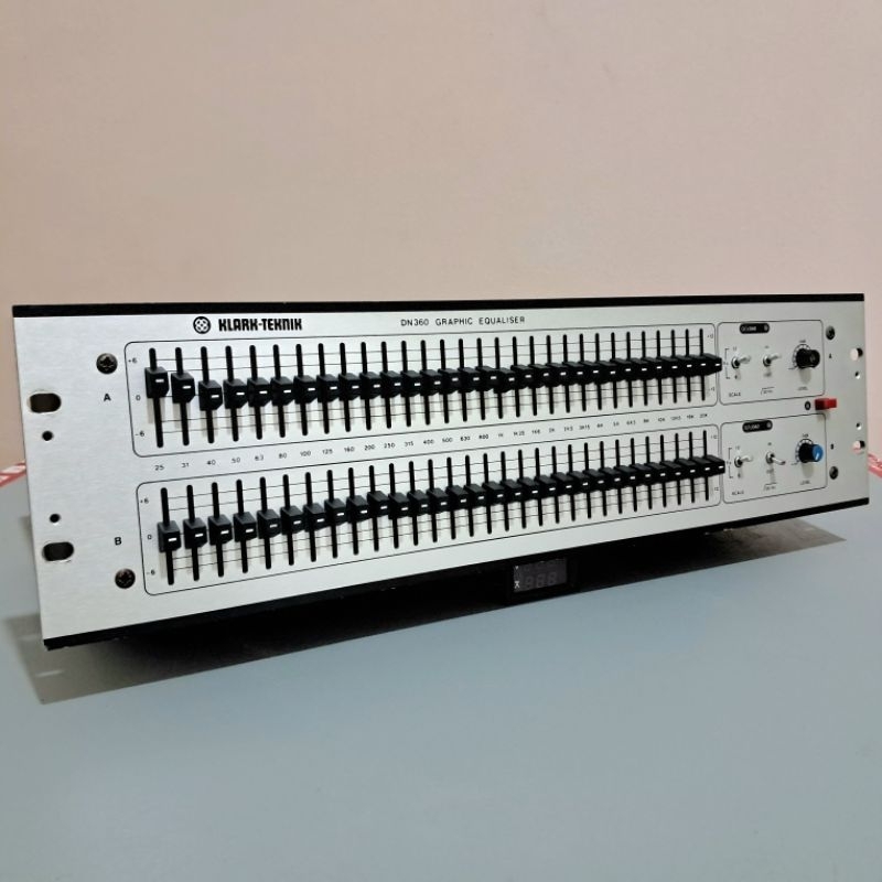 EQualizer Klark Teknik DN360 original england / KlarkTeknik / EQ original