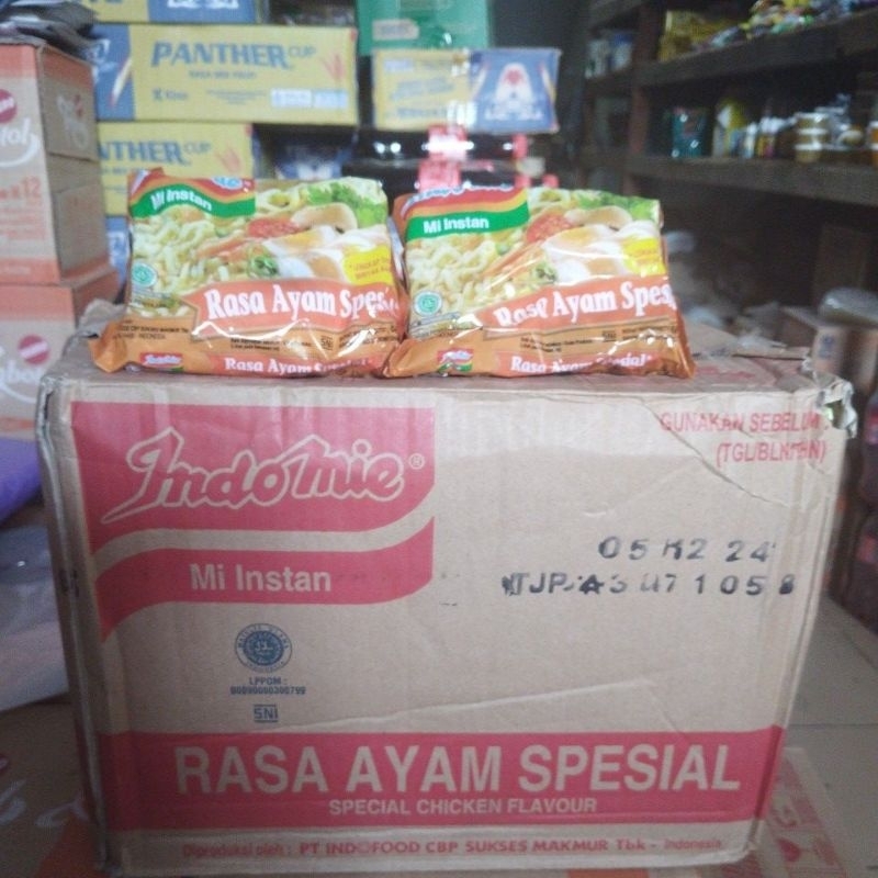 

indomie ayam spesial