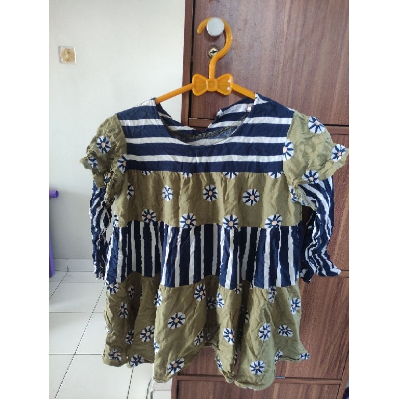 preloved Nyonya nursing wear