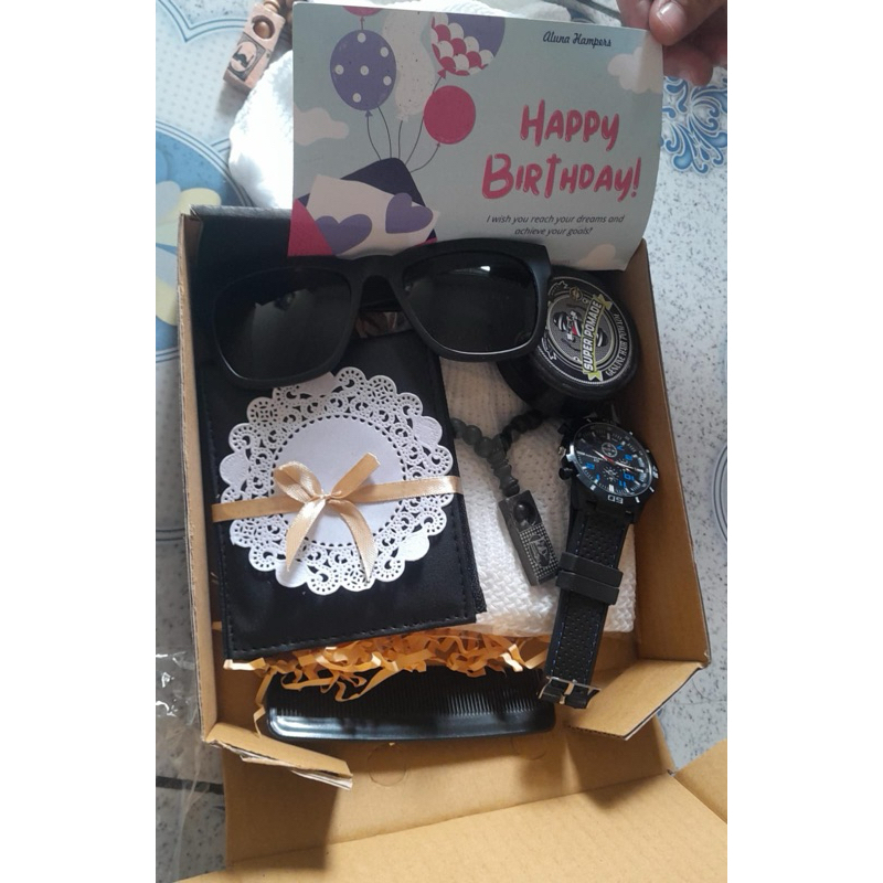 HAMPERS KADO ULANG TAHUN COWOK CEWEK/KADO GRADUATION COWOK/KADO ANNIVERSARY COWOK