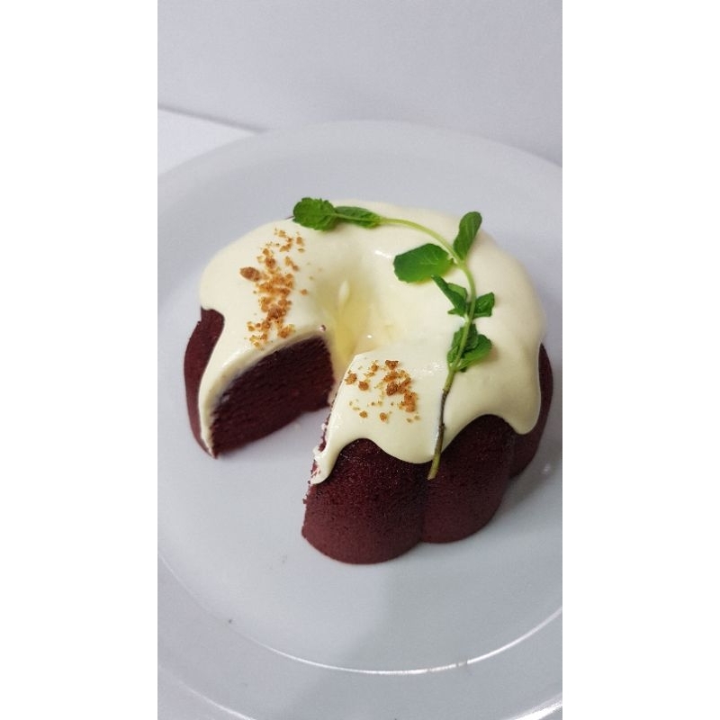 

Red Velvet Cheese Lava