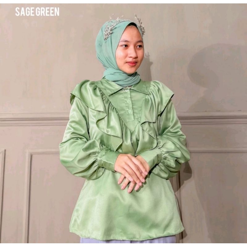 BLOUSE By Nada Gisella bahan Dior Silk New (Sage green) foto yg depan