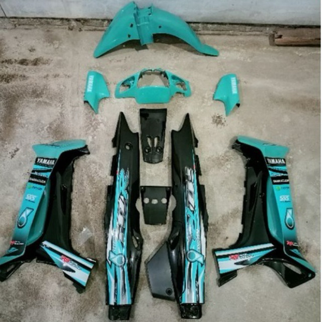 cover body bodi fullset full set halus motor Yamaha fiz r fizr Petronas