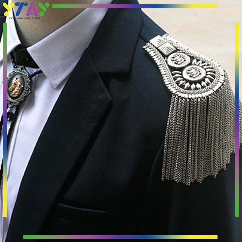 Evolet Tanda Pangkat Aksen Rivet + Rumbai Bahu Model Rumbai Rivet Panggung Gaya Vintage Punk Pangkat