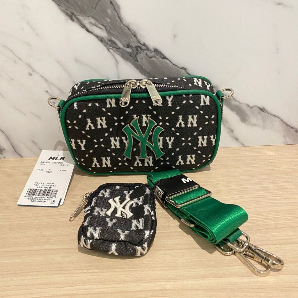 TAS UNISEX  DIA MONOGRAM JACQUARD CROSSBAG NEW YORK YANKEES