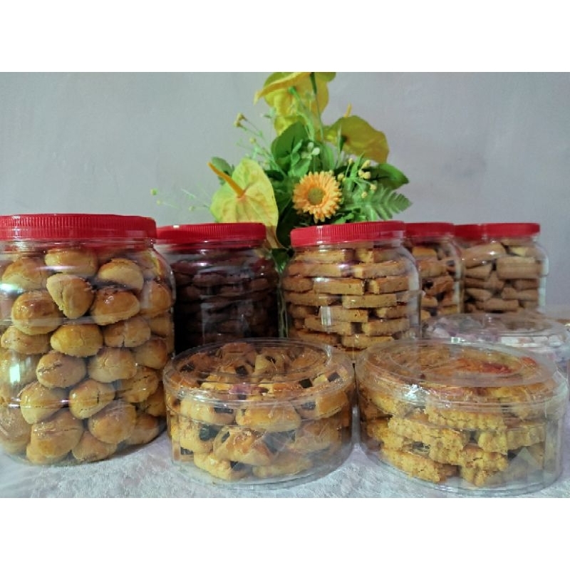 

Kue Kering ( Nastar, Keju, Cokelat, Serpot)