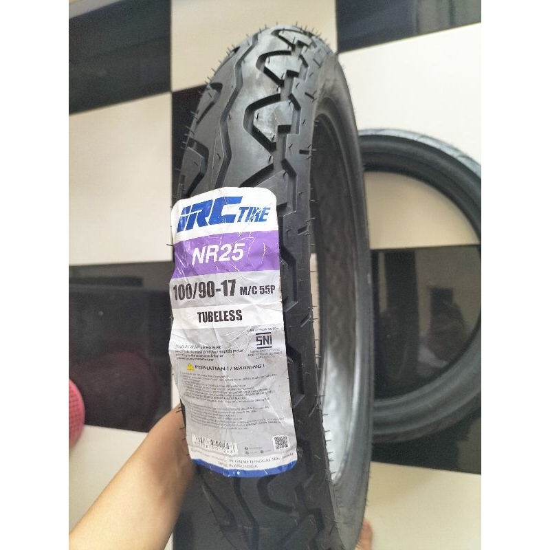 BAN LUAR TUBELESS UKURAN 100/90-17 BAN LUAR BELAKANG VERZA MERK IRC ORI NEW PRODUK TERBARU