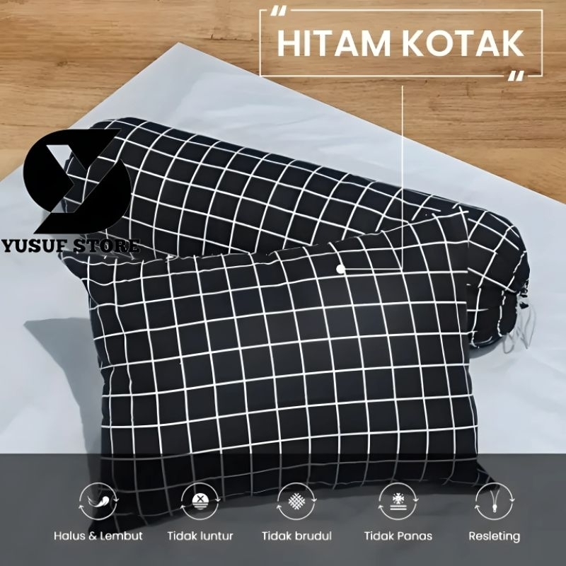 sarung bantal kotak kotak / sarung bantal kotak hitam / sarung bantal kotak aestehtic / sarung banta