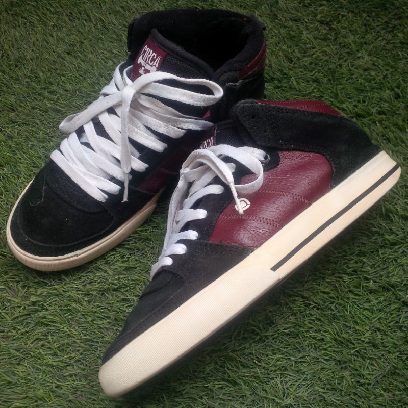 Sepatu Skateboard / Sepatu Skate / Sepatu Gemuk - Circa