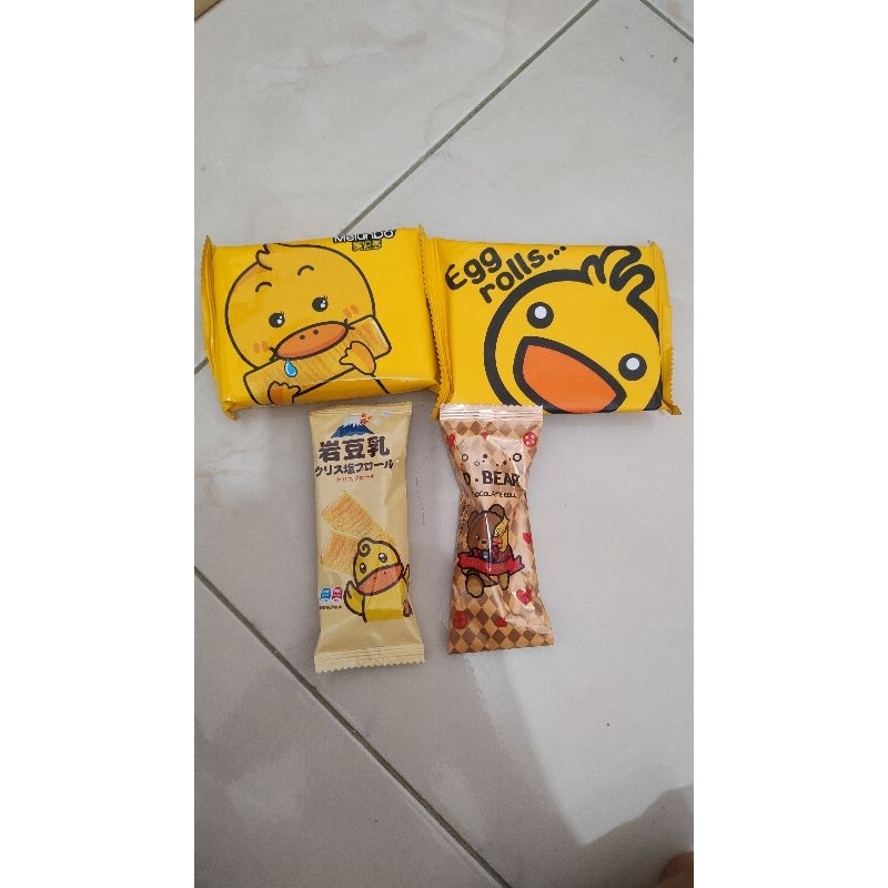 

EGG ROLL , KAMAN , MEILUNDO, LUCKY, HUIJIA