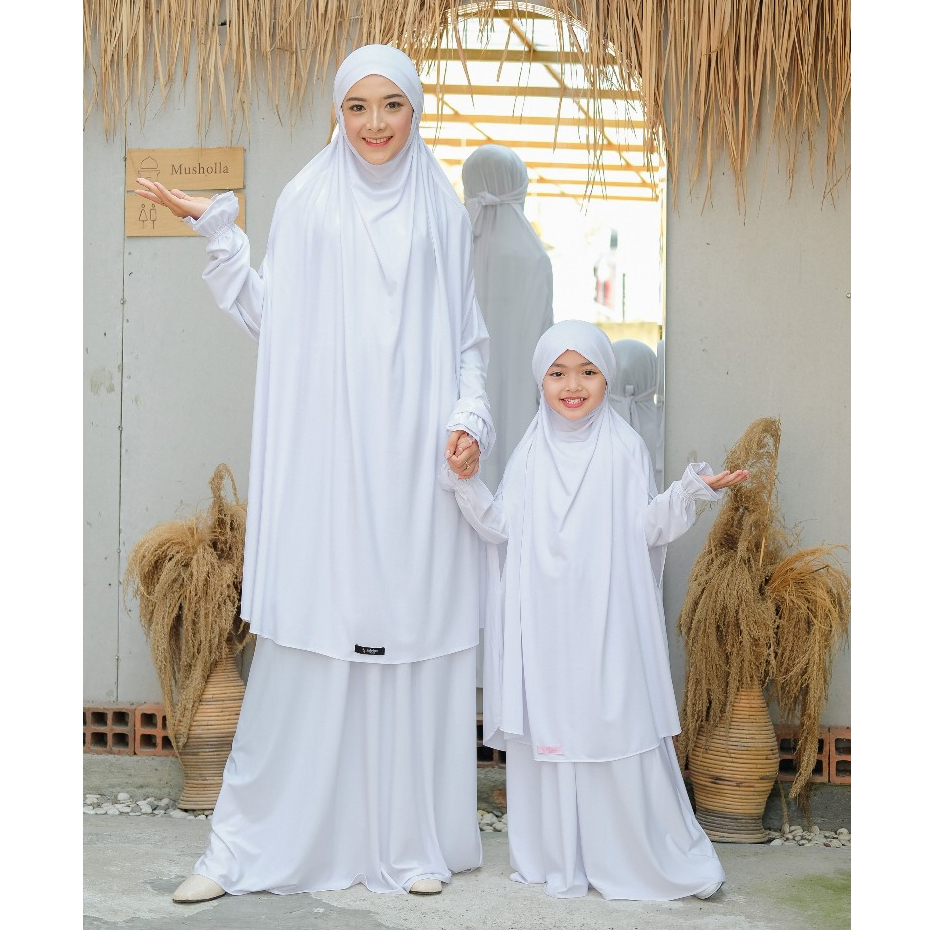 Gamis Perempuan Couple Ibu dan Anak dengan Cadar Khadijah Set
