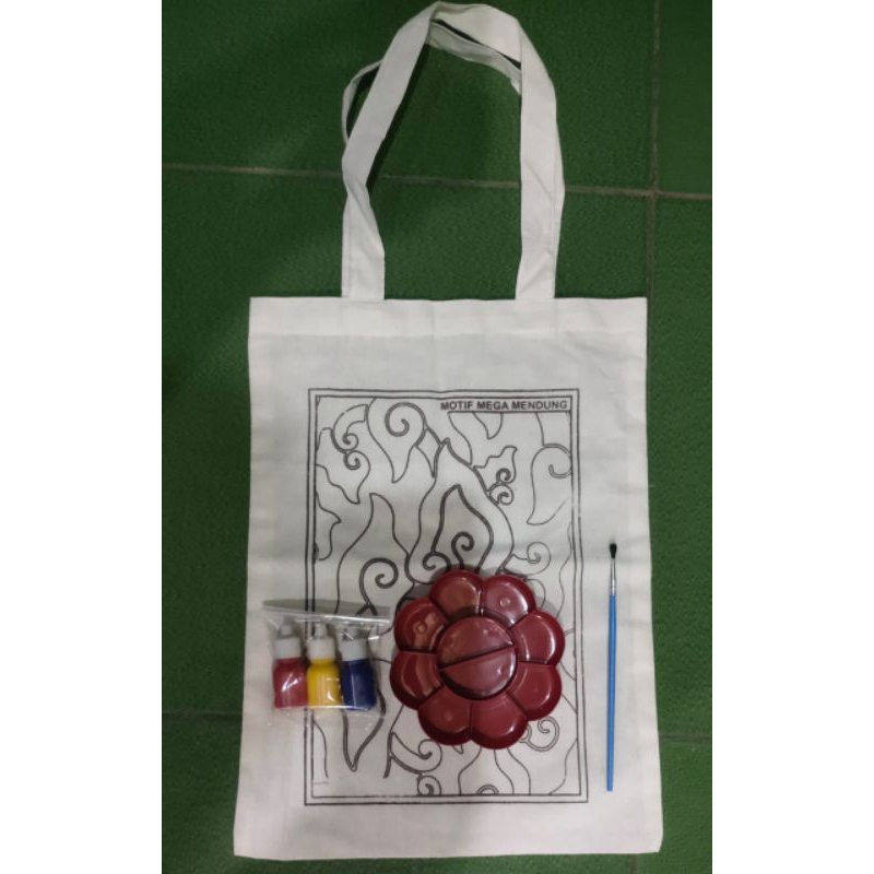 

Paket Melukis Totebag Lengkap Kuas Palet Tas lukis