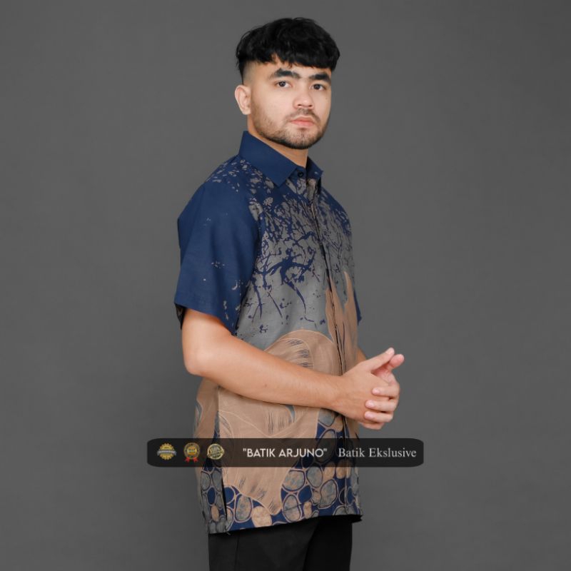 JKU kemeja batik pria lapis furing lengan pendek batik pria ekslusive daun navy nude
