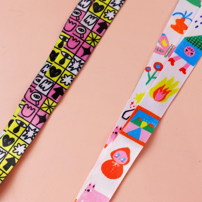 

Promo Screen and Green Lanyard (Long and Short - Liunic on Things