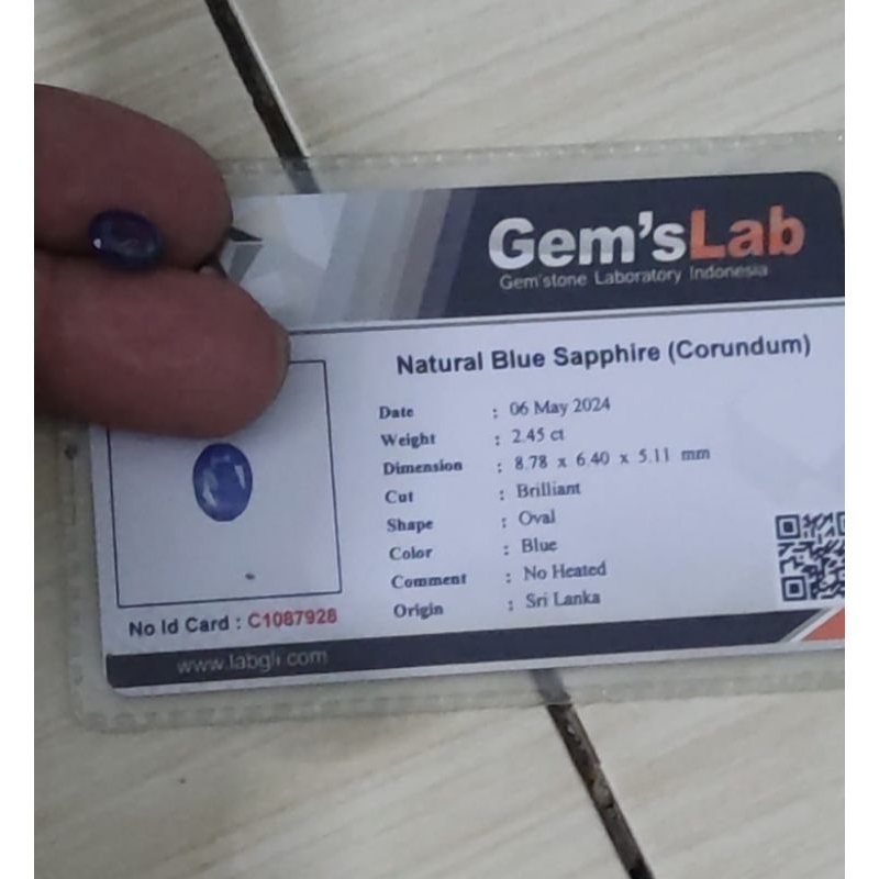 permata natural blue saphire